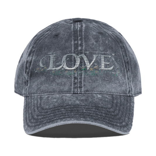+++ love hat